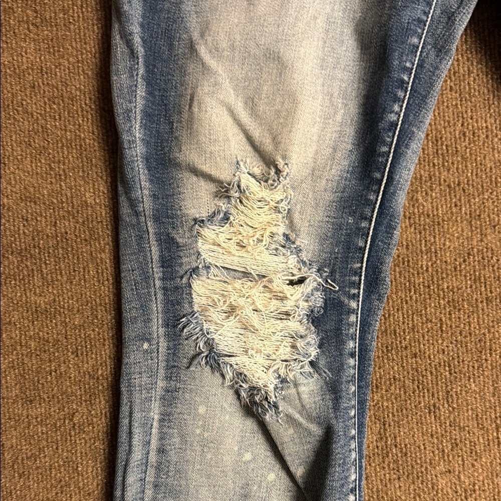 Judy Blue Boyfriend Fit Distressed Jeans 13/31 Blue Denim Womens - Picture 5 of 14